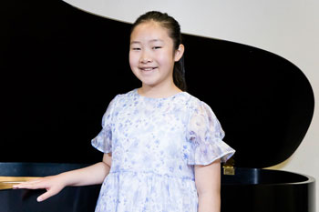 Pianist Alice Zheng